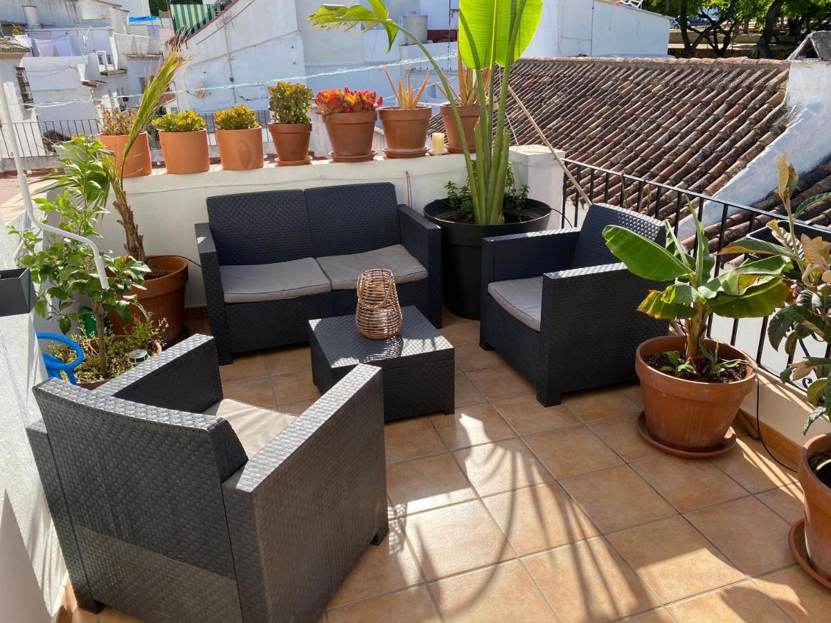 Appartamento Big Terrace Penthouse In Marbella Old Town Esterno foto
